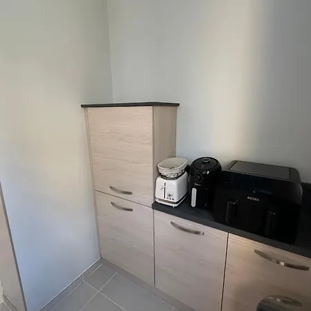 Spacious In With Balcony Appartamento Nizza